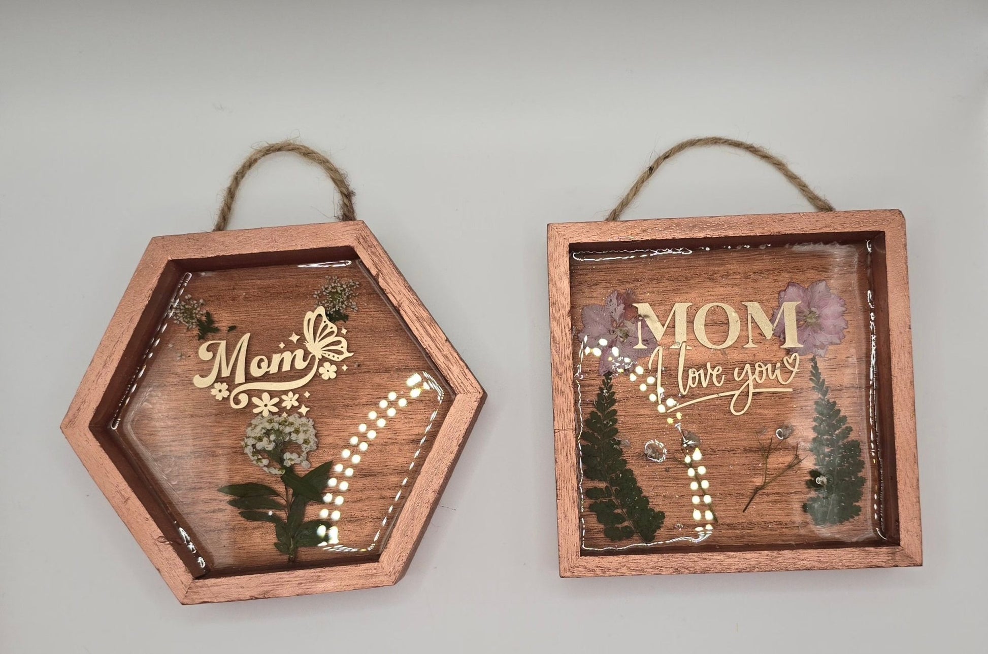 Preserved Memories and Keepsakes - Helloboutiq LLC